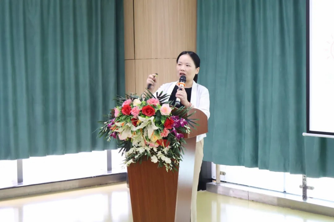 北大科創園石巖事業部總經理 賀總